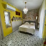 Hotel Lamur