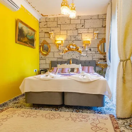 Hotel Lamur