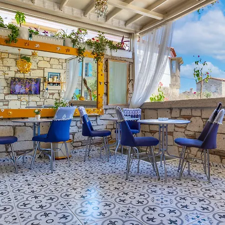 Lamur * 알라카티